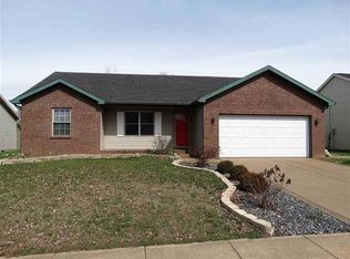 9622 Rabbit Run Dr, Newburgh, IN 47630