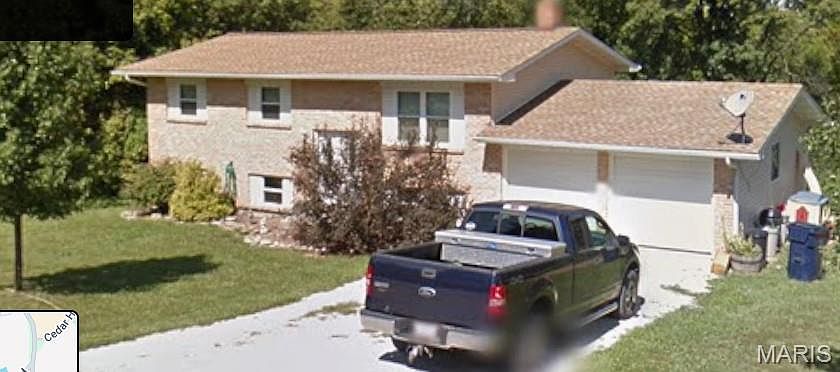 1st image of 5961 White Oak Dr
