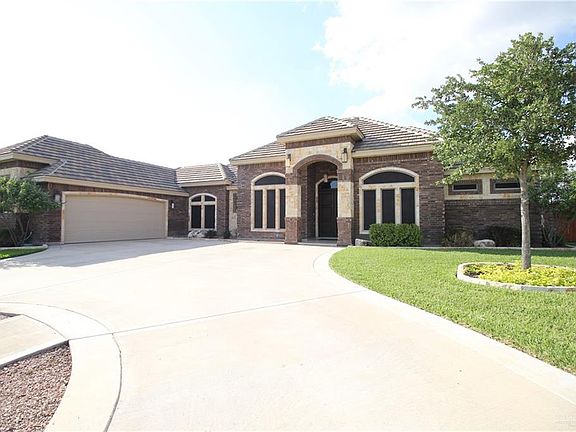 2nd image of 3916 Cosentino Dr