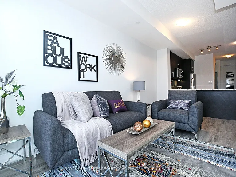 9608 Yonge St #1011 — Photo 14