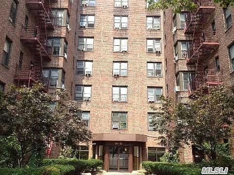 2nd image of 8425 Elmhurst Ave APT 1A