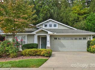 59 Sunview Cir, Arden, NC 28704