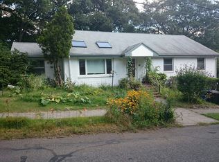 150 Payson Rd, Brookline, MA 02467