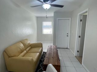 3070 NW 9th Ave APT 3, Wilton Manors, FL 33311