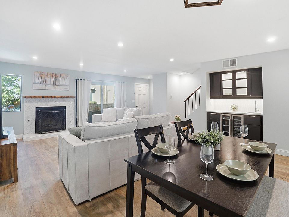 1st image of 9960 Owensmouth Ave Unit 21