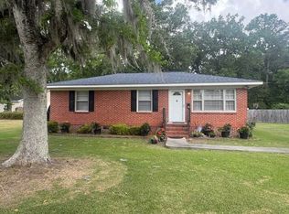 201 Clarine Dr, Goose Creek, SC 29445