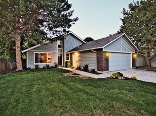 572 E Ranch Dr, Eagle, ID 83616