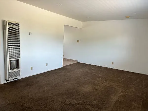 2 bed, 794 sqft, $2,690 — Photo 3