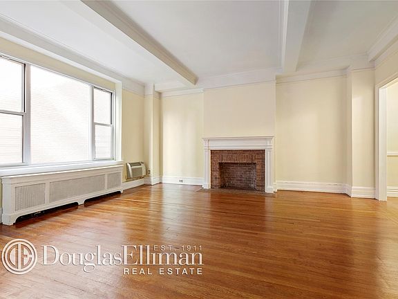 2nd image of 325 E 57th St APT 6C
