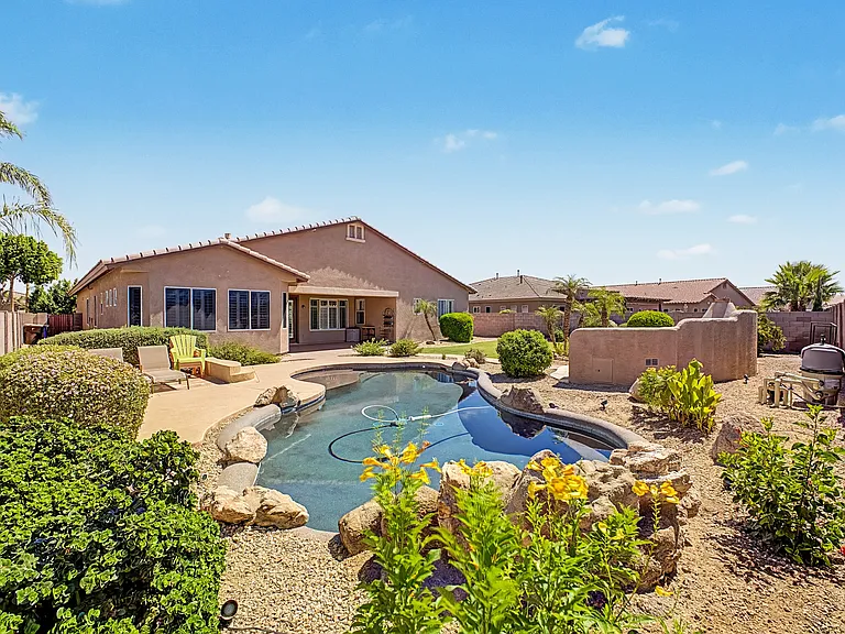 9809 W Bent Tree Dr — Photo 2