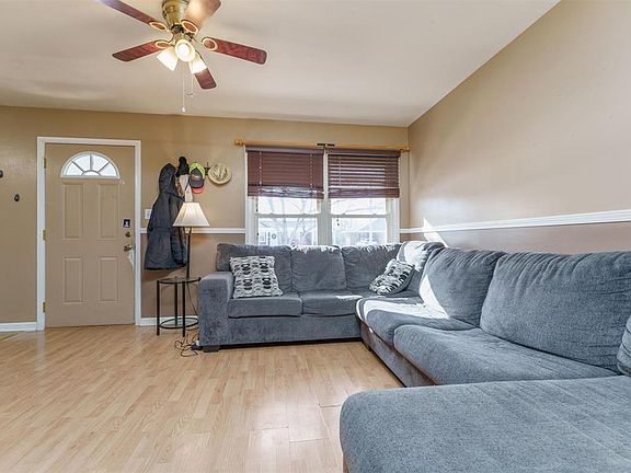 5th image of 625 Belmar Dr