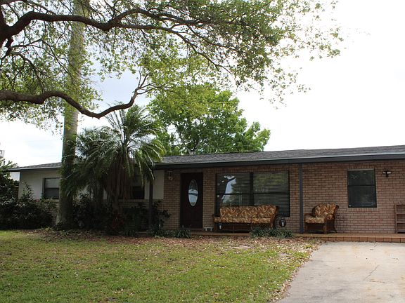 2nd image of 2391 Floridiane Dr