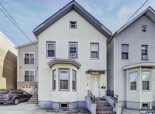 313 Warren St, Harrison, NJ 07029