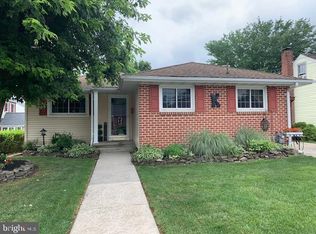 415 McKinley Ave, Hanover, PA 17331