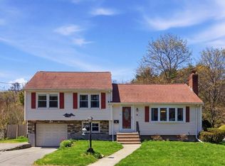 5 Manning Rd, Dedham, MA 02026
