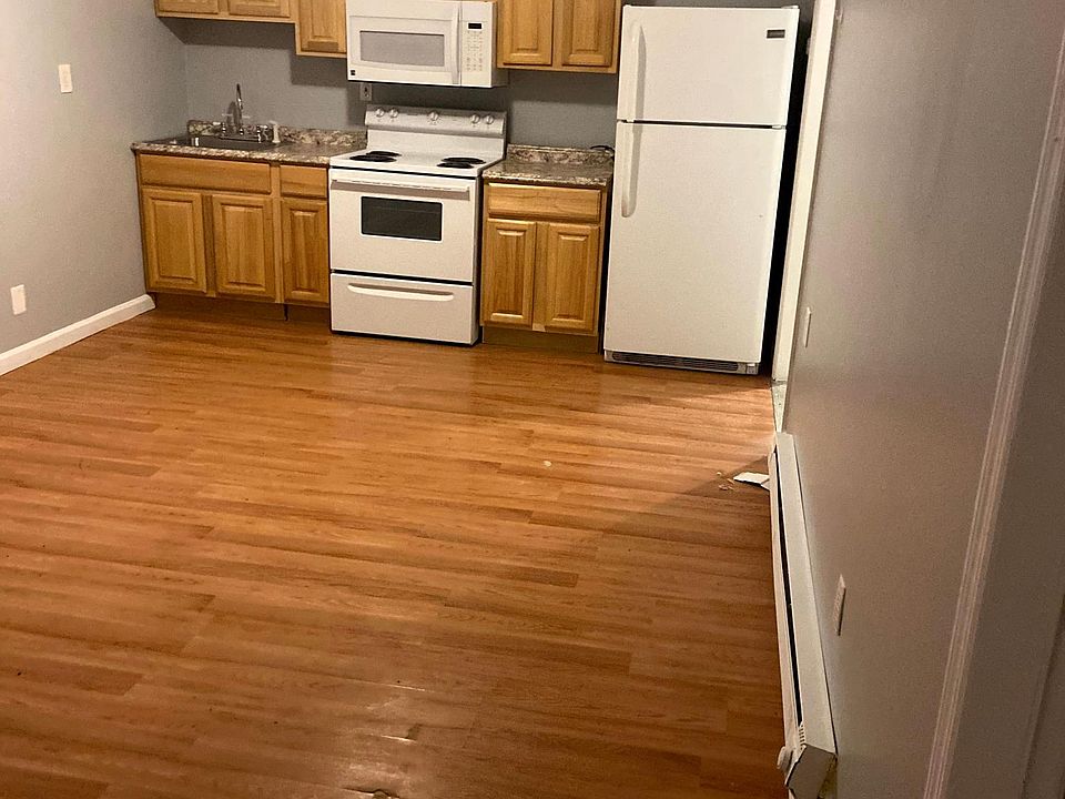 2nd image of 137 Scheerer Ave