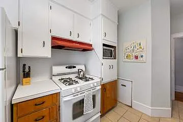 536 Hawthorne Ln — Photo 84