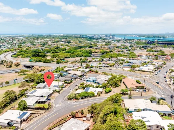99-583 Auhau Pl, Aiea, HI 96701