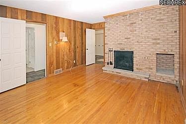 5th image of 18839 N Valley Dr
