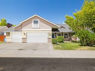 442 Pioneer Path, Twin Falls, ID 83301
