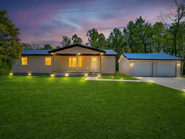135 Frank Tinch Rd, Jamestown, TN 38556