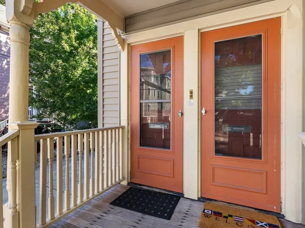 28 Elmwood St #2, Somerville, MA 02144