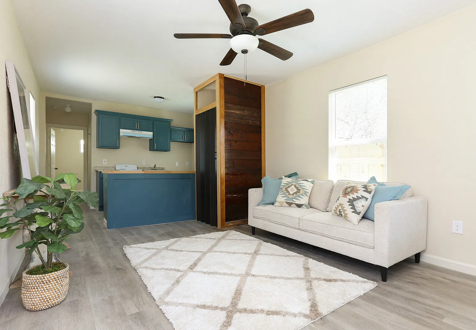 1 bed, 1204 sqft, $940 — Photo 4