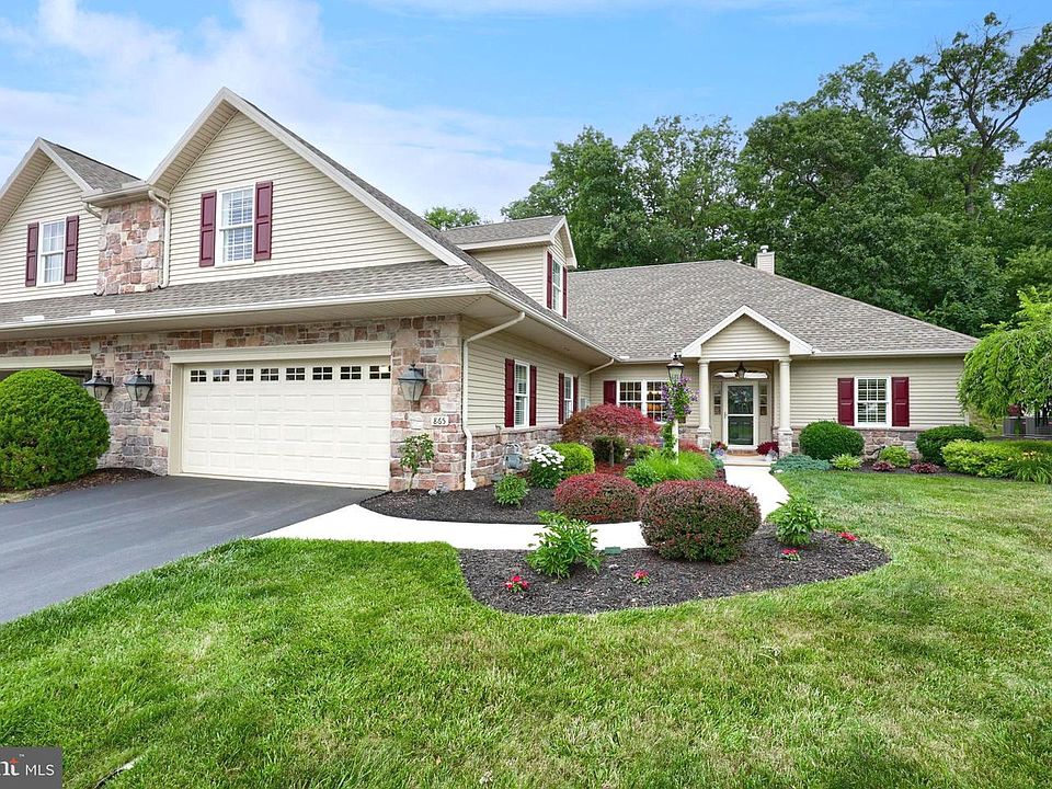 1st image of 865 Meadow Ct