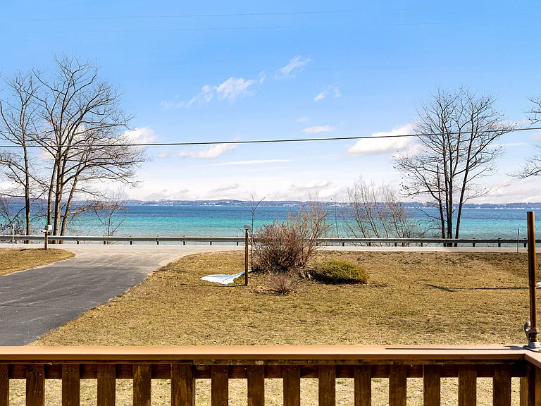 9402 S West Bay Shore Dr — Photo 43