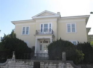 238 E Beverley St, Staunton, VA 24401