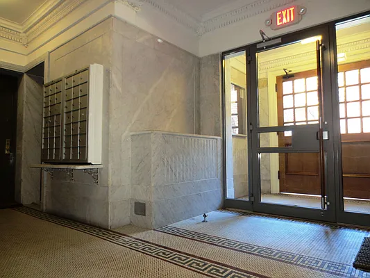 Rented by Waverly Realty Associates | media 10