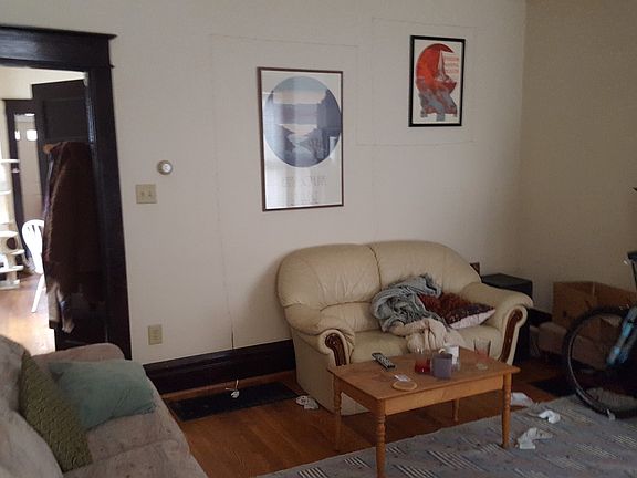 5th image of 2421 N High St #9