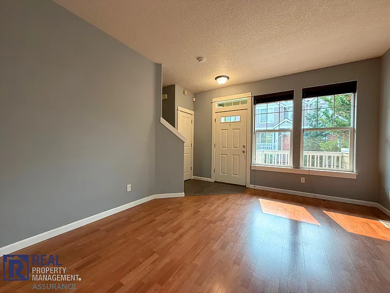 16108 SW Gage Ln — Photo 2