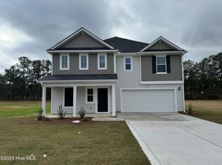 673 Walters Run Dr, Raeford, NC 28376