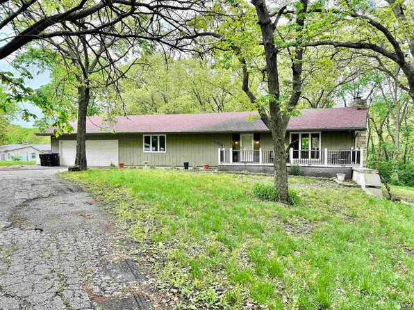 3228 NW Sosiva Ln, Topeka, KS 66617