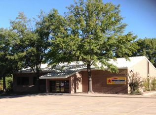 1902 W Ferguson Rd, Mount Pleasant, TX 75455