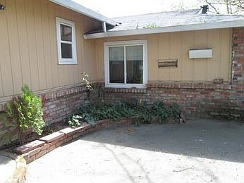 2nd image of 145 Kearney Way