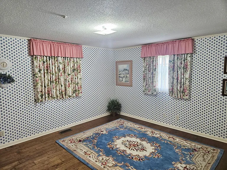 725 County Road 606 — Photo 8