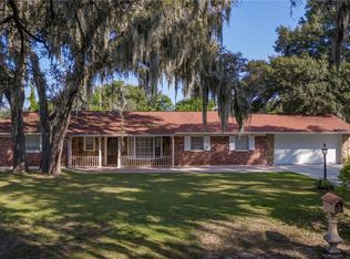 102 Goldenwood Ave, Brandon, FL 33511