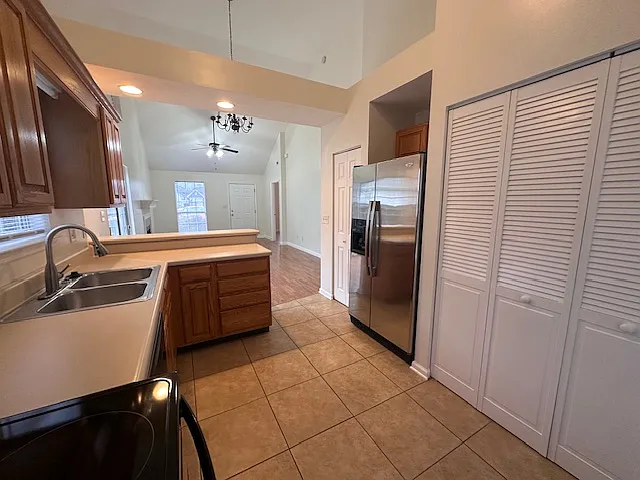 2749 Applebrook Ln — Photo 8