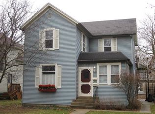 521 N Ellsworth St, Naperville, IL 60563