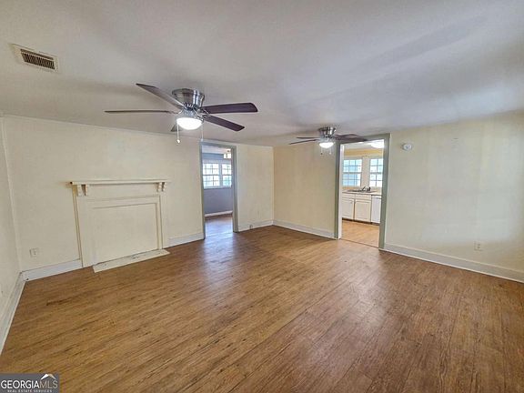 2nd image of 188 Holmesville Rd