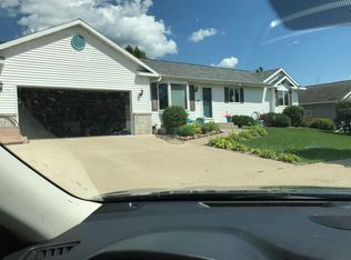 701 Marlin St, Holmen, WI 54636