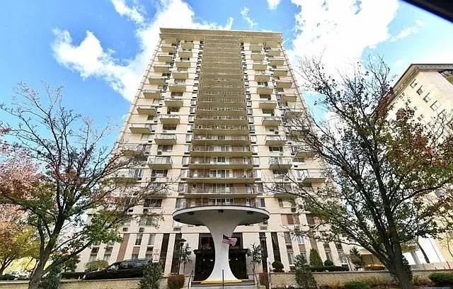 160 Overlook Ave APT 5F photo 1