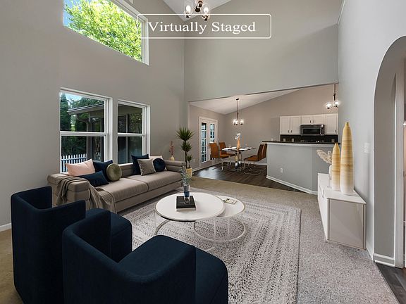 2nd image of 6370 Bellinger Dr