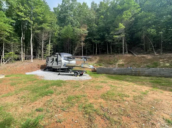 111 Blackbear Mountain Trl, Suches, GA 30572