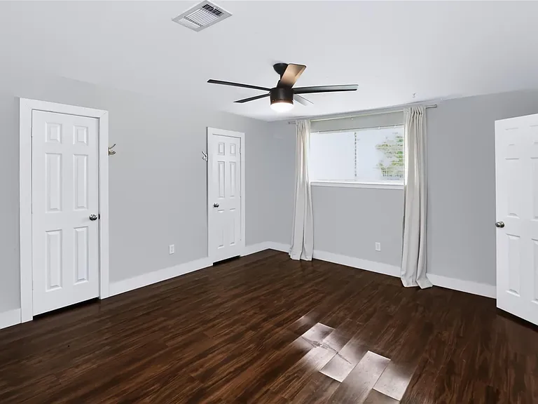 11930 Ashcroft Dr — Photo 28