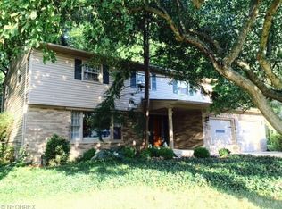 5390 W 229th St, Fairview Park, OH