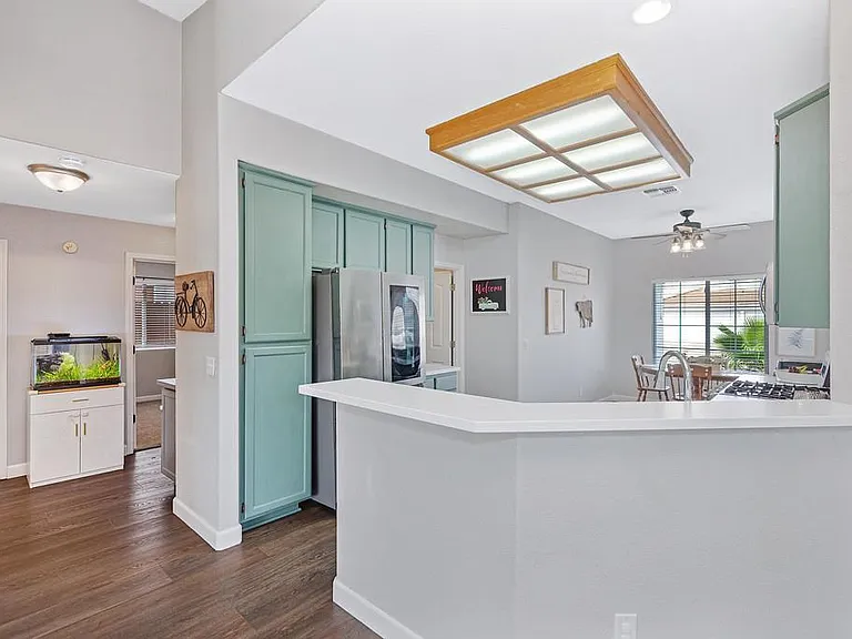 201 Stavros Ct — Photo 23