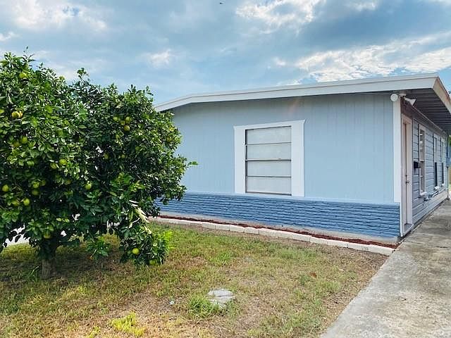 1st image of 4950 Marion Cir